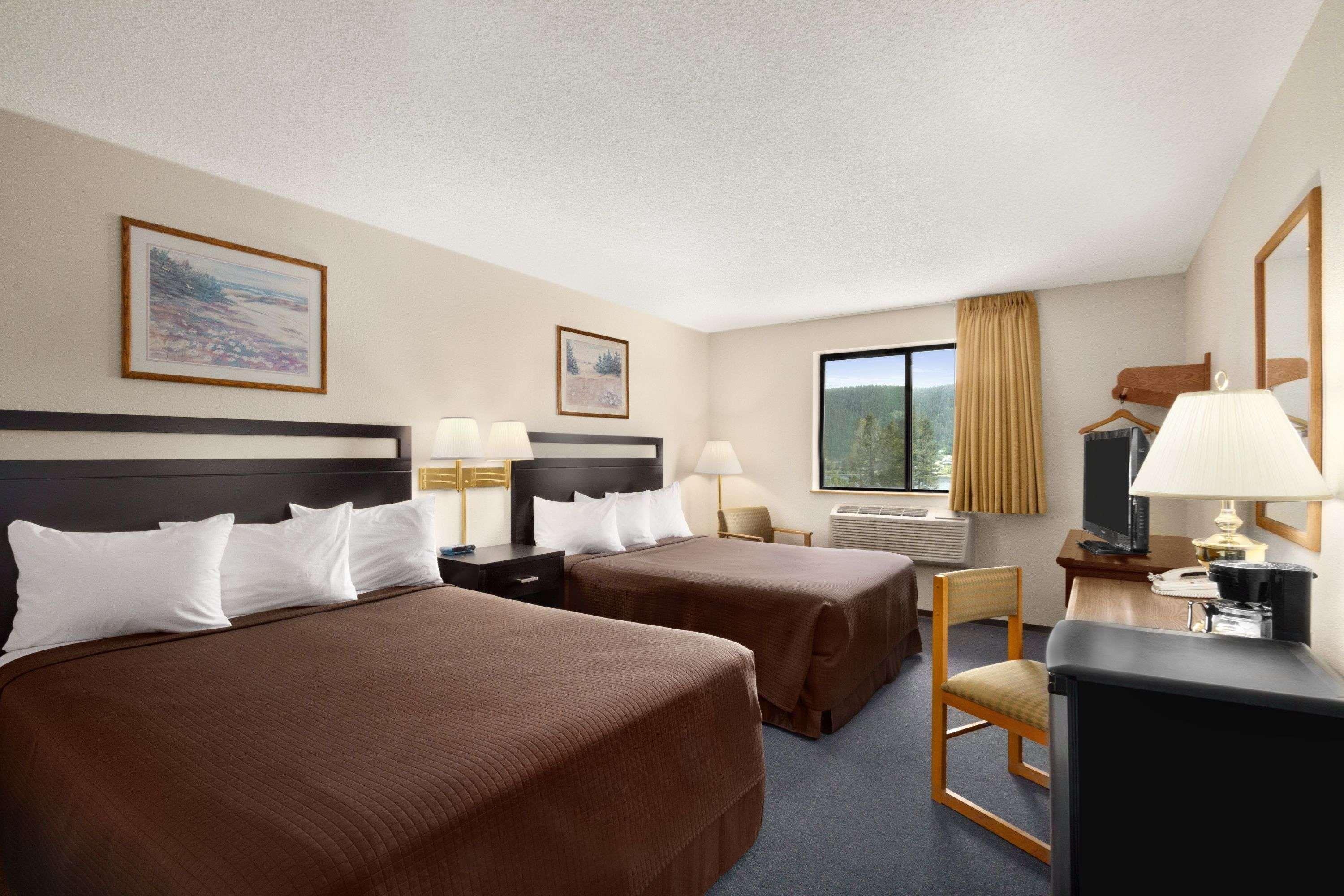 Super 8 By Wyndham Williams Lake Bc Bagian luar foto