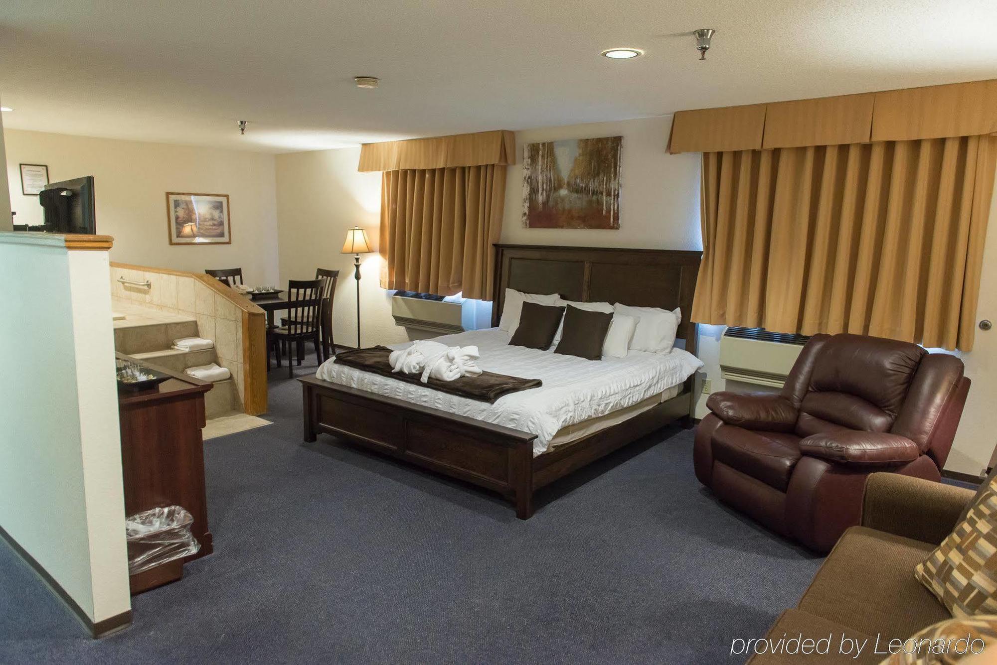 Super 8 By Wyndham Williams Lake Bc Bagian luar foto