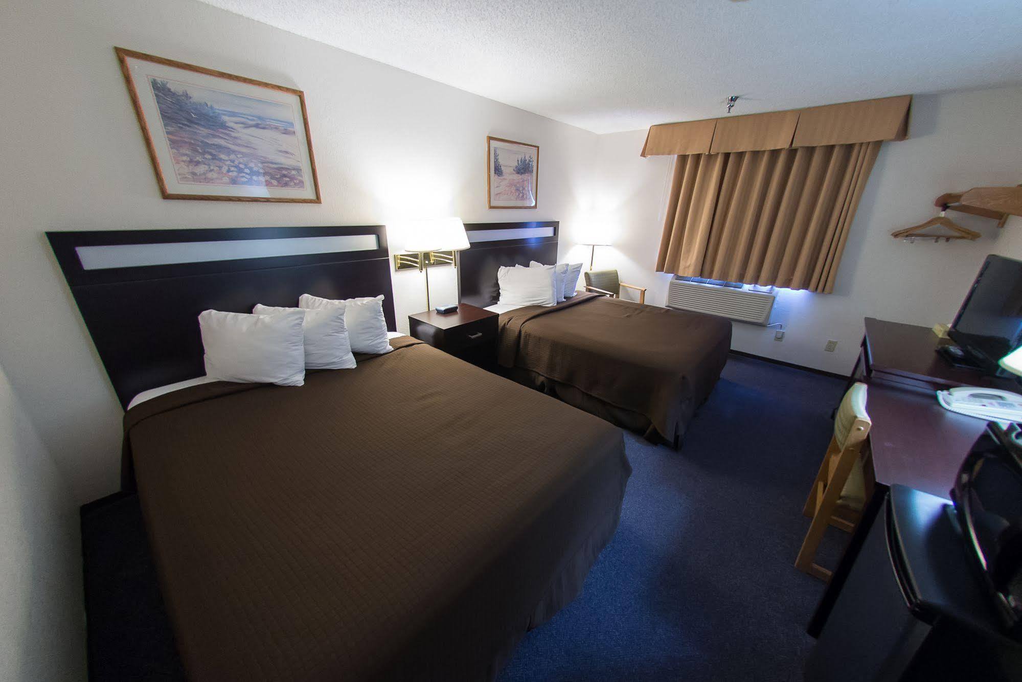 Super 8 By Wyndham Williams Lake Bc Bagian luar foto