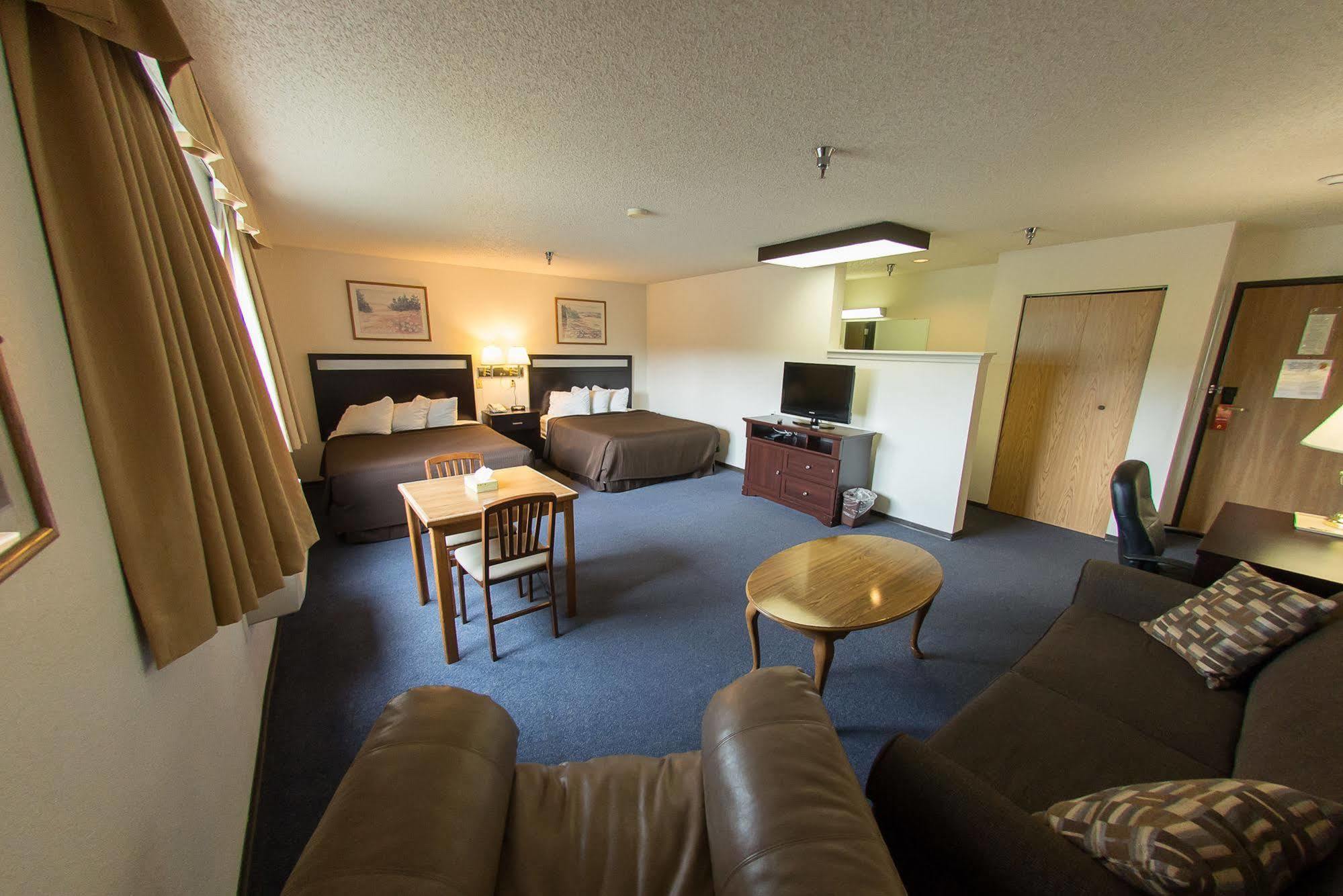 Super 8 By Wyndham Williams Lake Bc Bagian luar foto